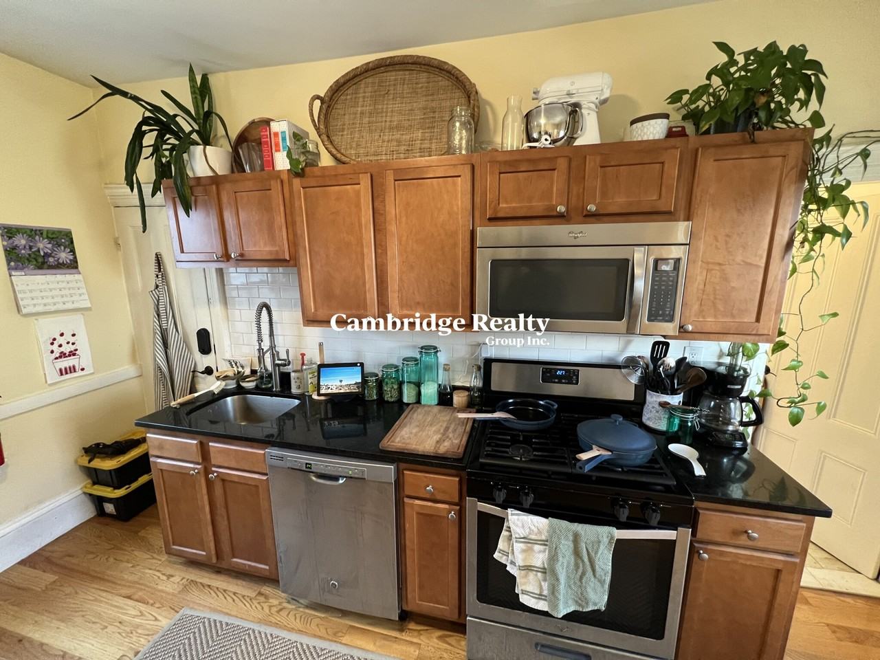 12 Claremon St #2T - Photo 2 of 22