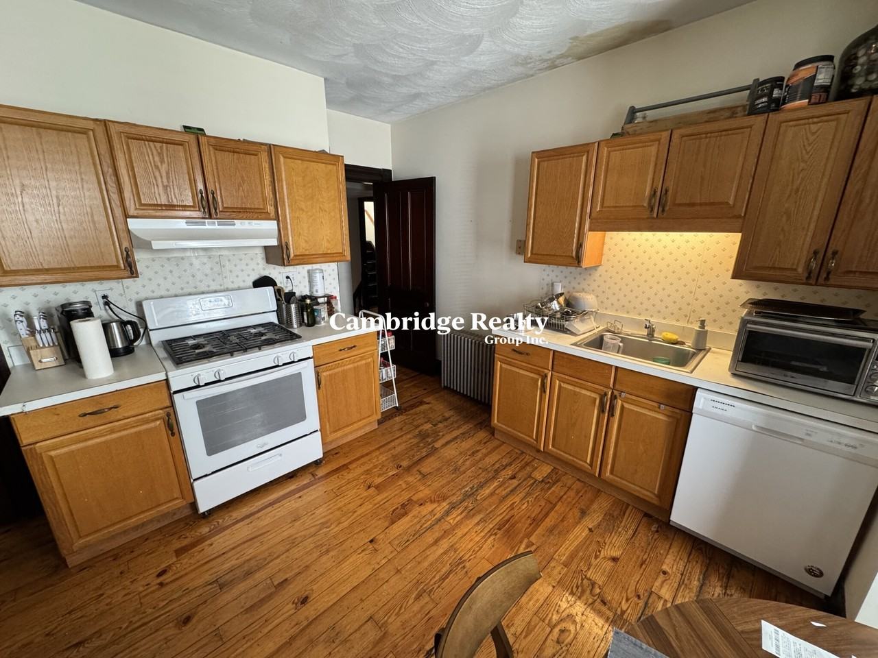 211 Holland St #2T - Photo 5 of 27