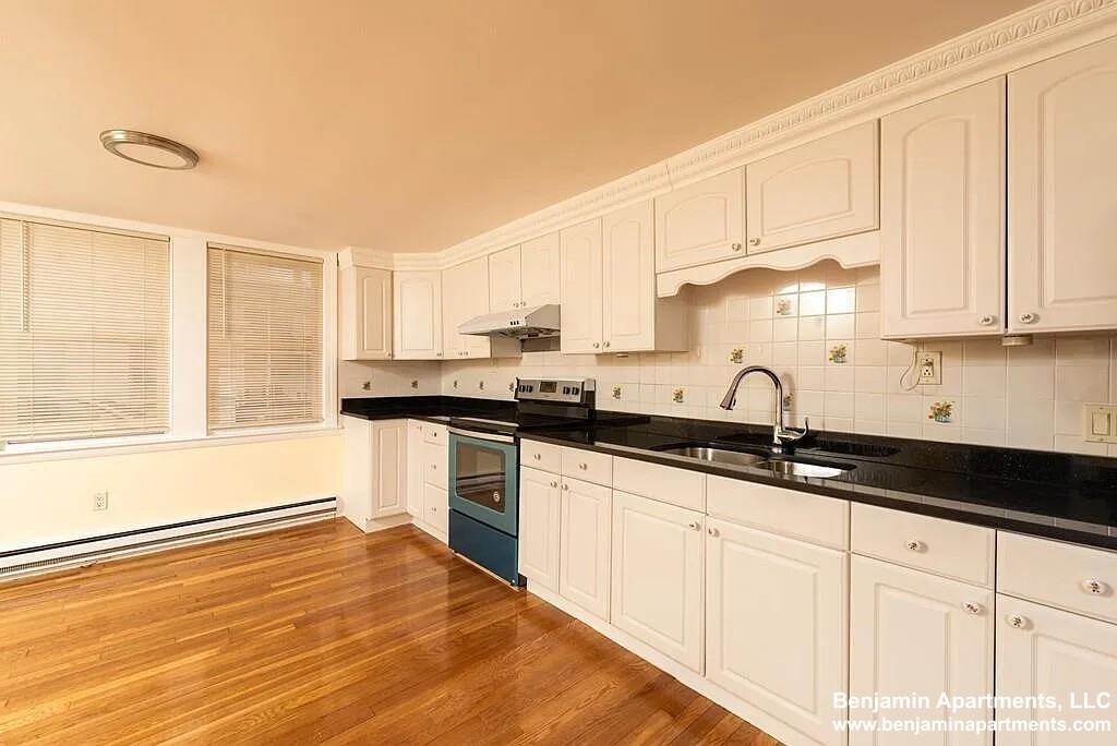 Gay St #1 - Photo 2 of 12