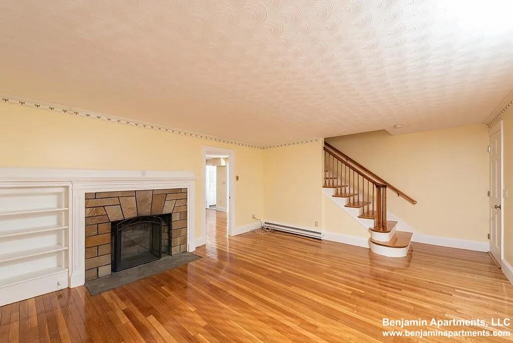 Gay St #1 - Photo 4 of 12