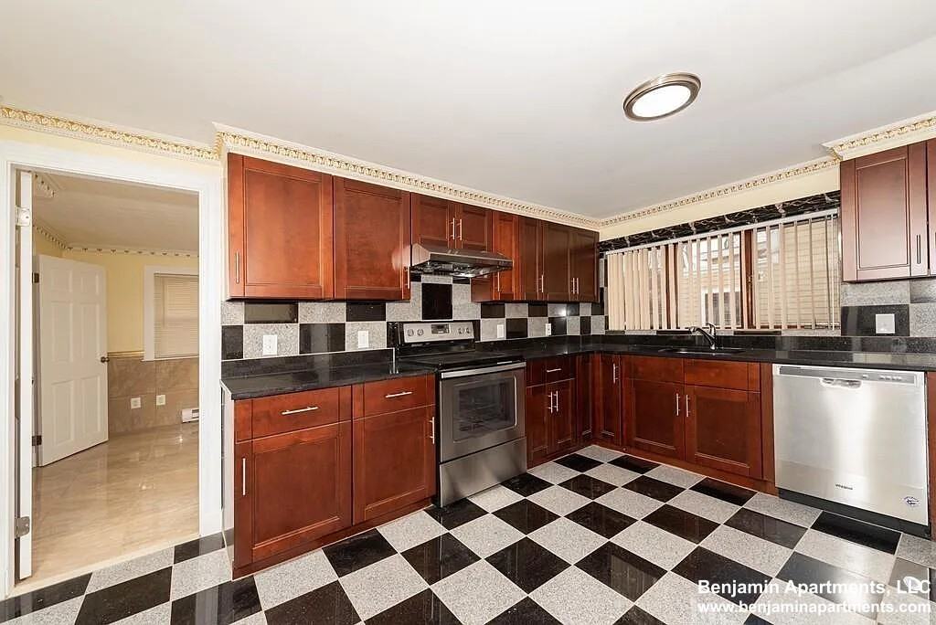 Gay St #2 - Photo 2 of 12