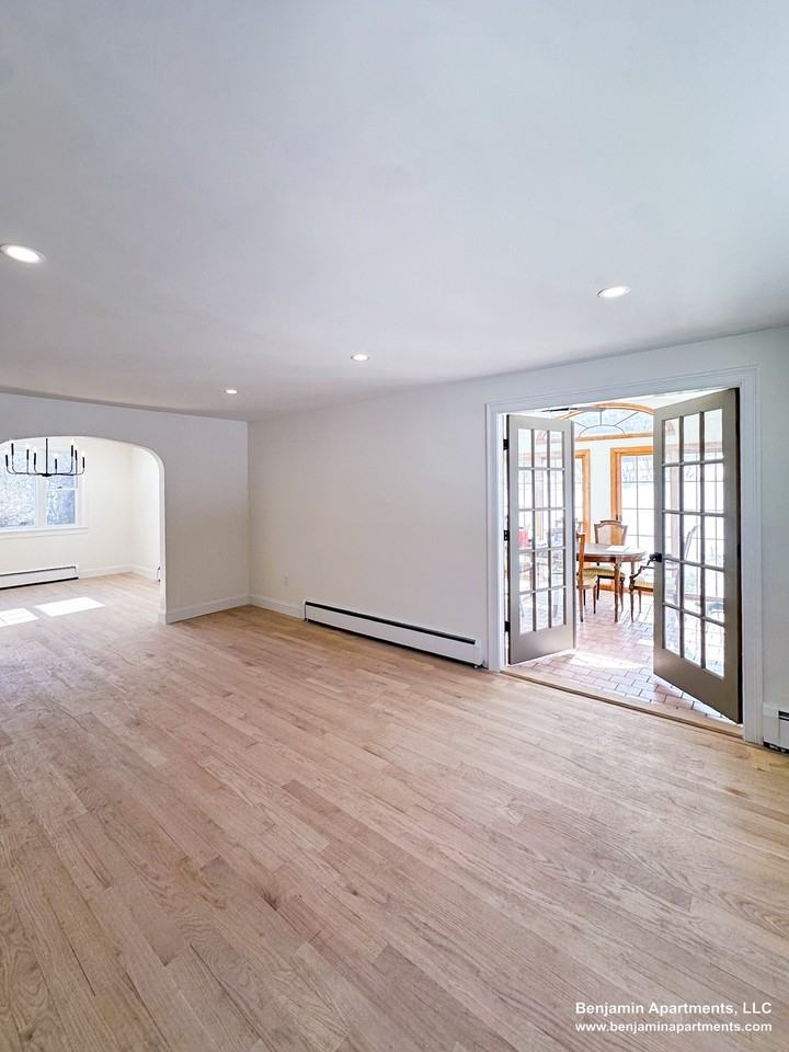 Prospect St - Photo 7 of 11