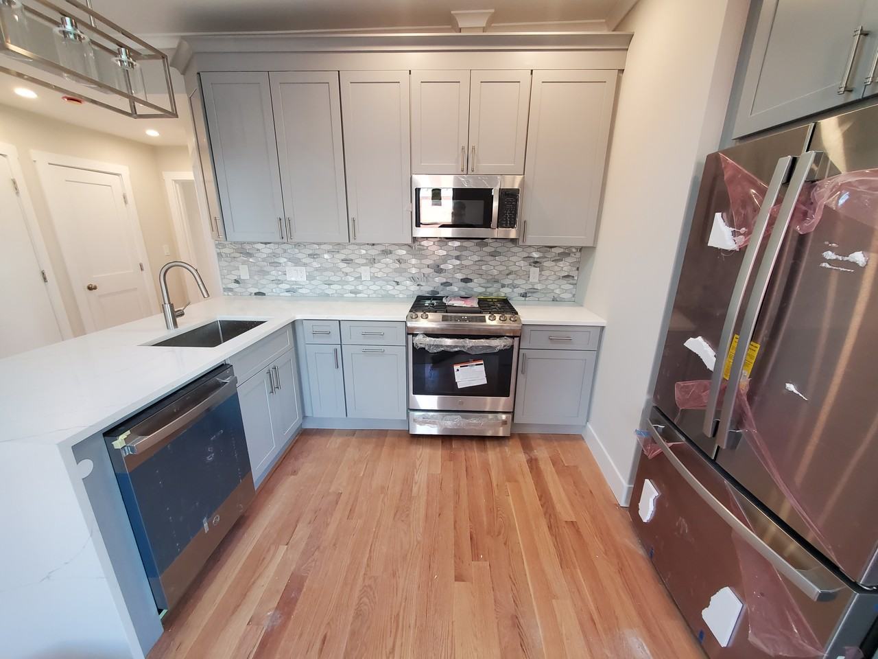 21 Wallingford Rd #3 - Photo 2 of 38