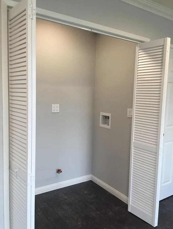 18142 Mandarin Ln - Photo 3 of 7