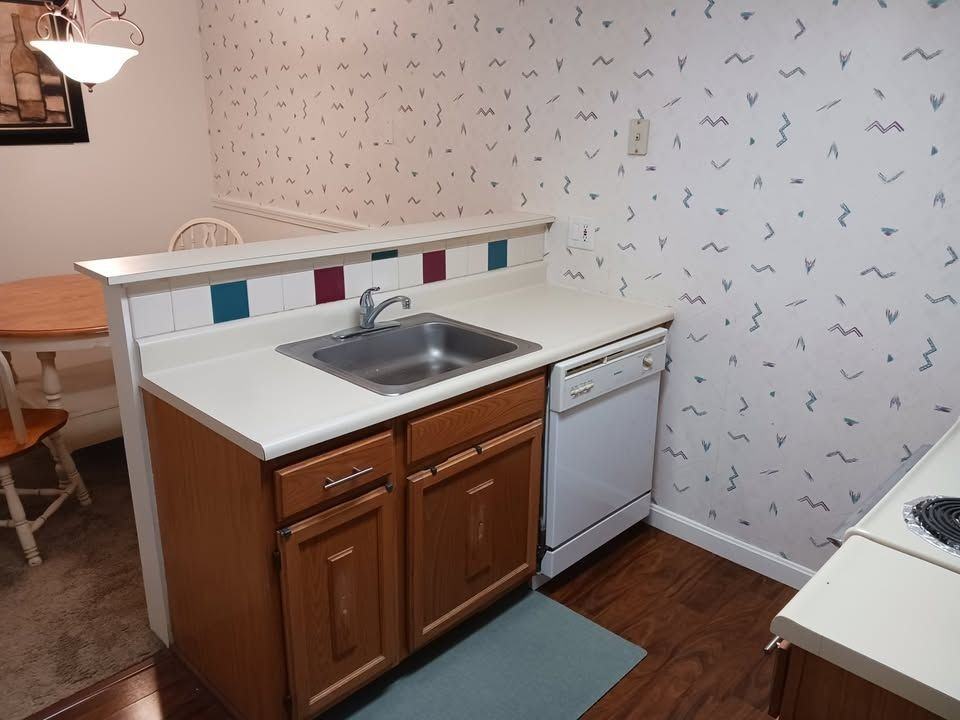 10 Squire Ct - Photo 5 of 14