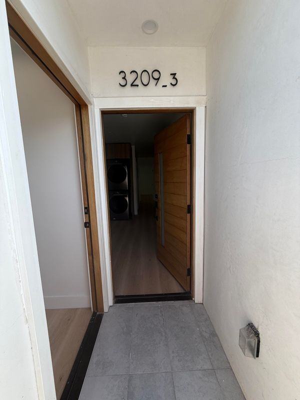 3209 W 18th St ##3 - Photo 2 of 12