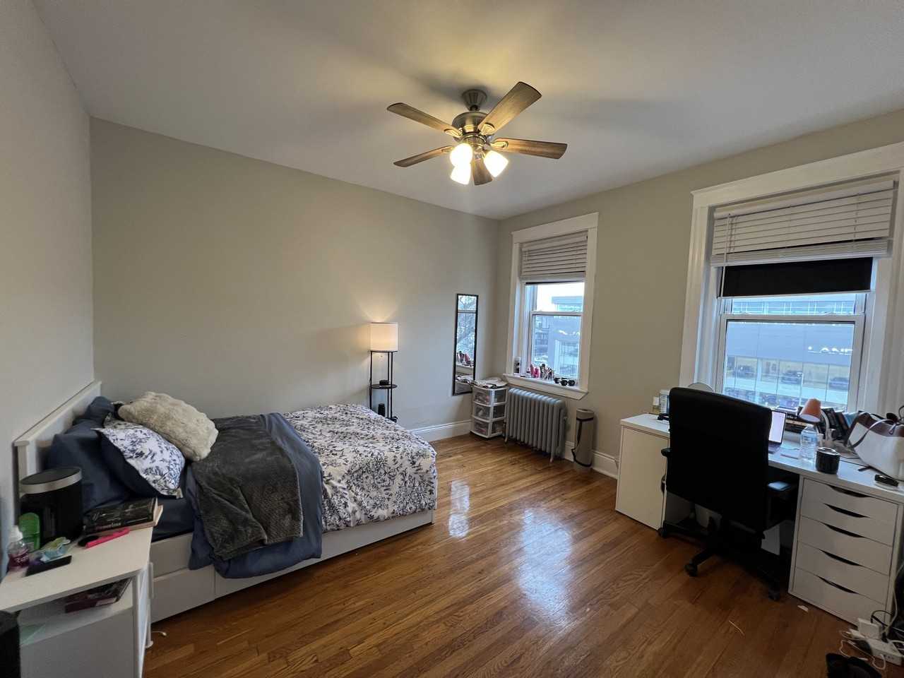1196 Commonwealth Ave #19