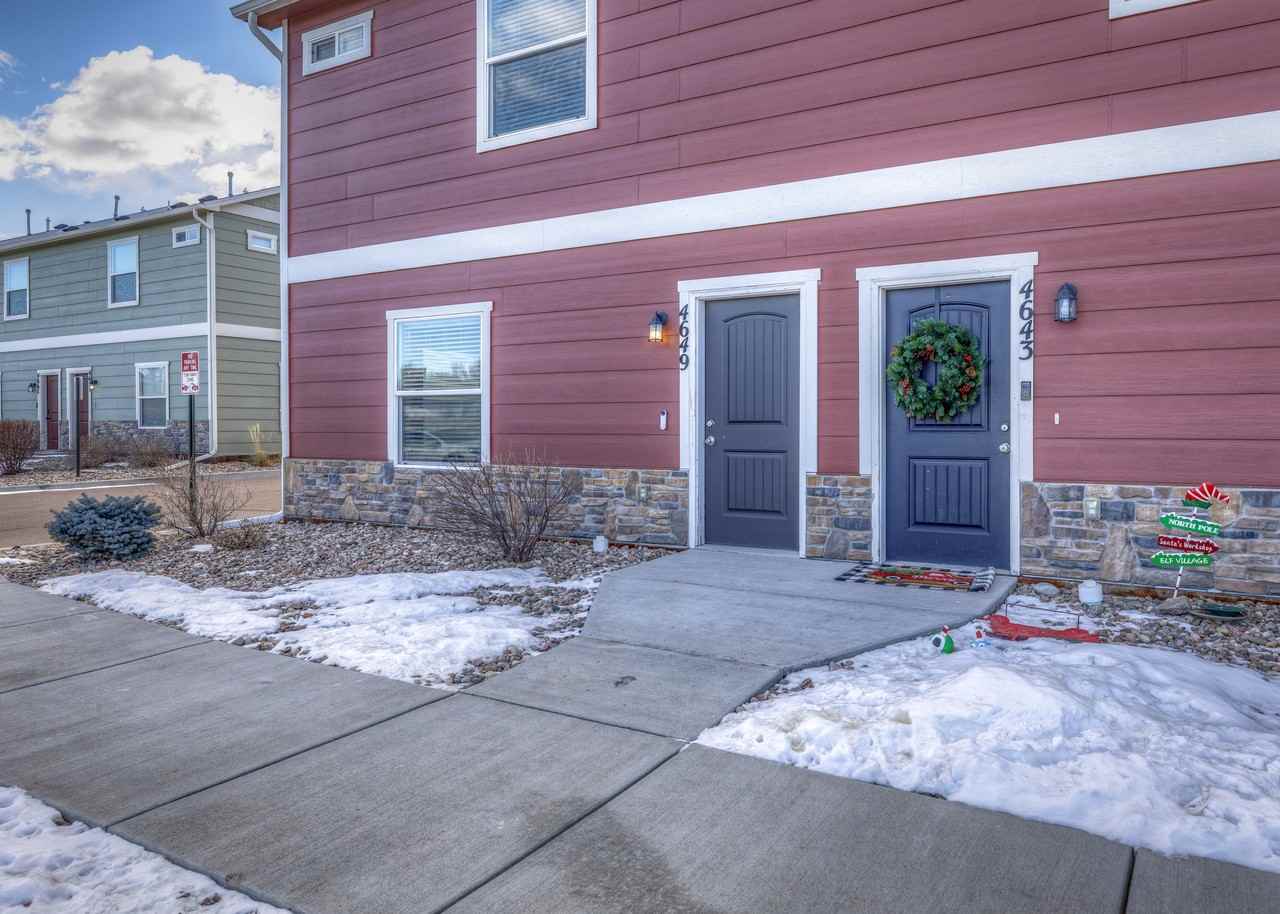 4649 Pleasant Port Vw #NONE - Photo 3 of 38