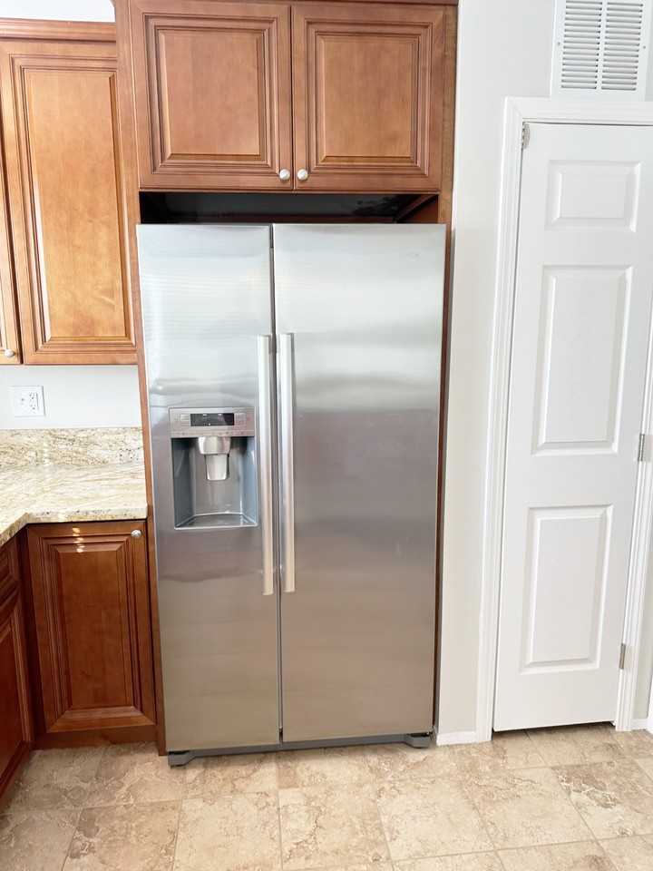 25863 Pacific St #22 - Photo 4 of 33