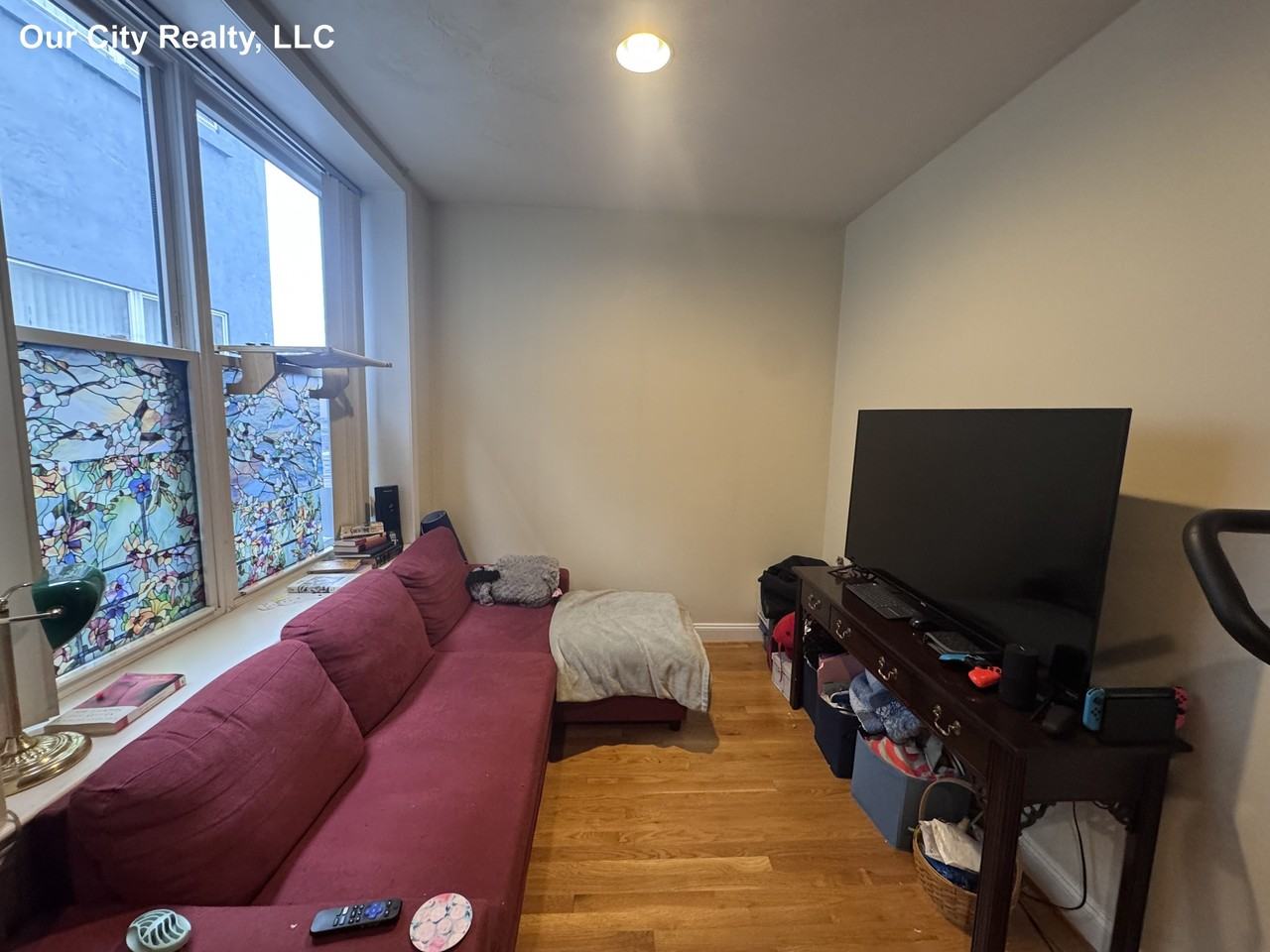 15 Pearl St #14 - Photo 2 of 18