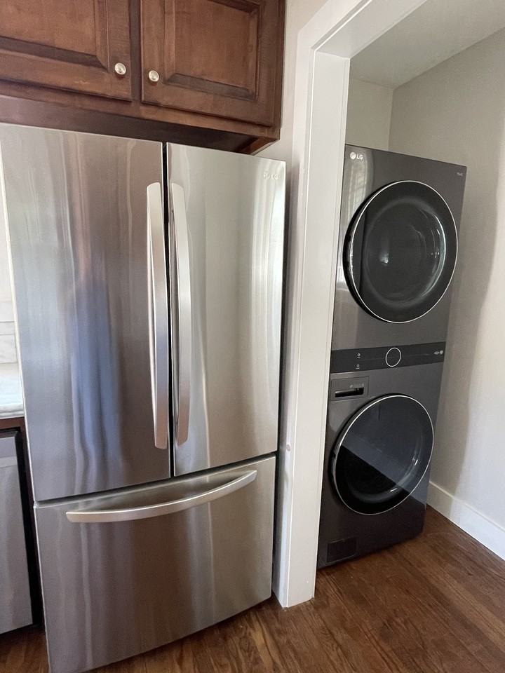 21 Ash St Ne #NA - Photo 6 of 10