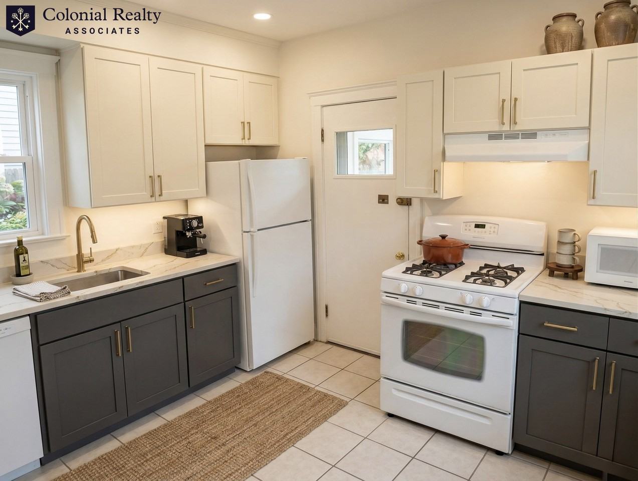 74 Strathmore Rd #18 - Photo 4 of 5