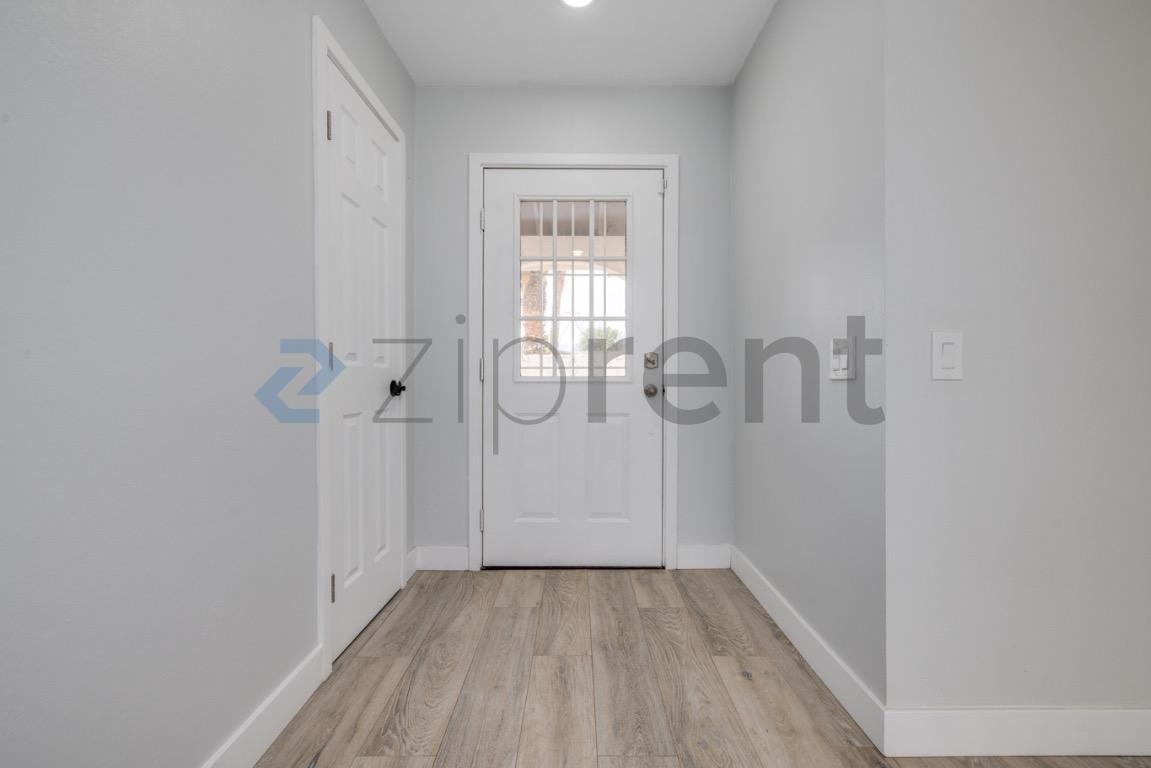 43160 Virginia Ave - Photo 7 of 43