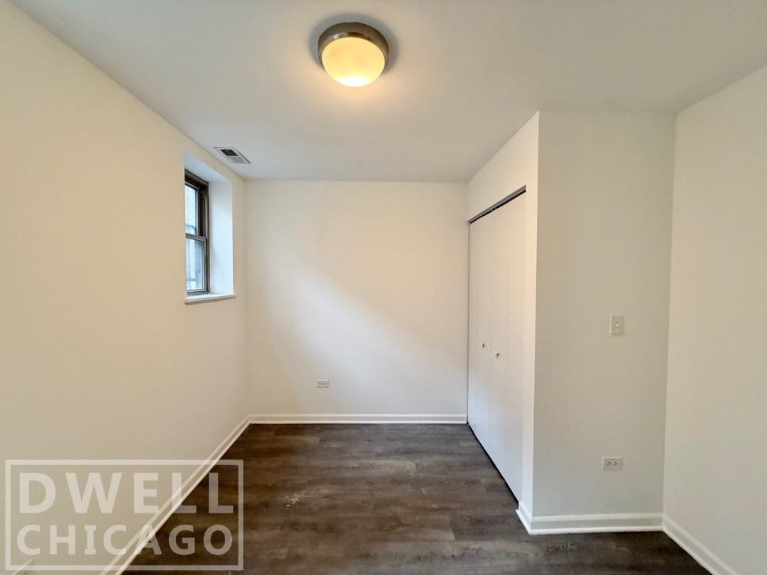 940 W Winona St #309 - Photo 7 of 12