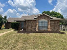 500 Olympus St #1 - Photo 1 of 1