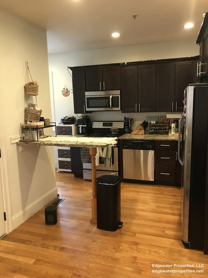 26 Washburn St #2 - Photo 2 of 16