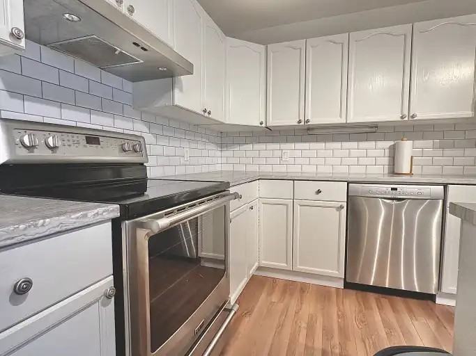 991 Springfield Dr #1 - Photo 2 of 9