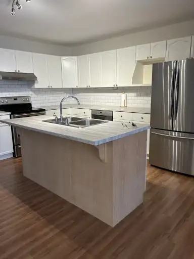 991 Springfield Dr #1 - Photo 3 of 9