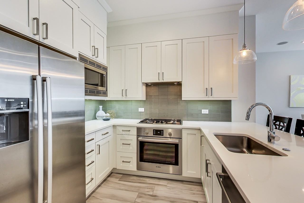 1154 W Ohio St #101 - Photo 7 of 27