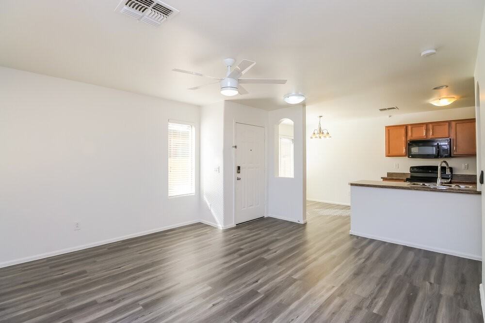 1459 E Shari St - Photo 5 of 16