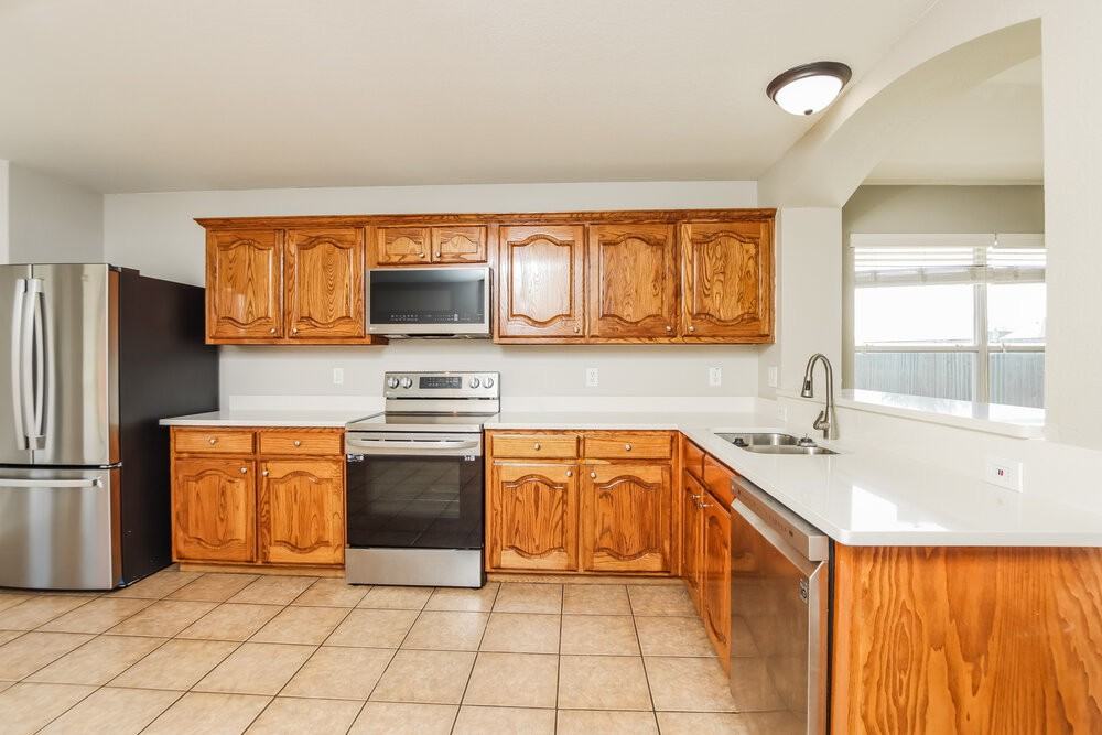 2201 Woodberry Dr - Photo 7 of 16