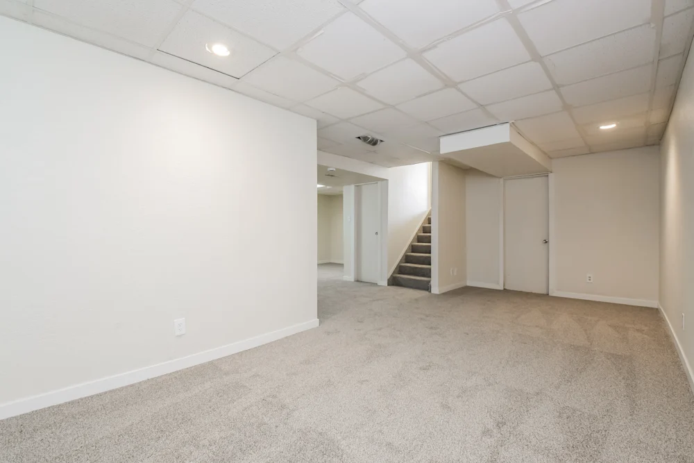 11215 Chase Ct #NA - Photo 7 of 10