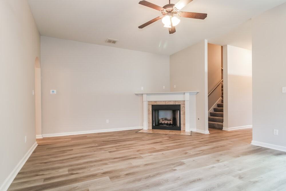 9042 Billy Pat Dr - Photo 5 of 17