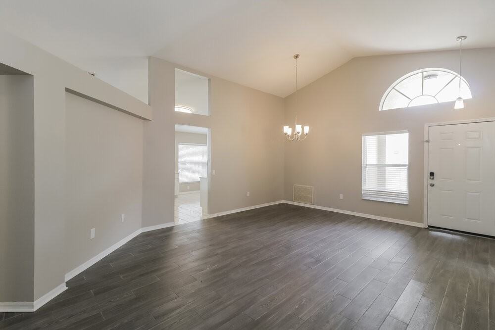 29429 Birds Eye Dr - Photo 5 of 16