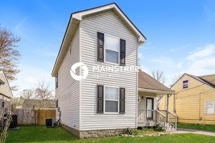 3842 Dunbar Ave - Photo 4 of 17