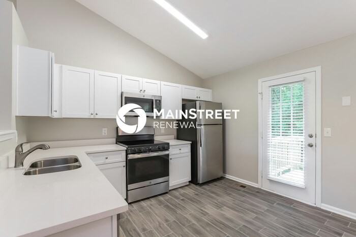 6756 Spring Head Dr - Photo 7 of 17