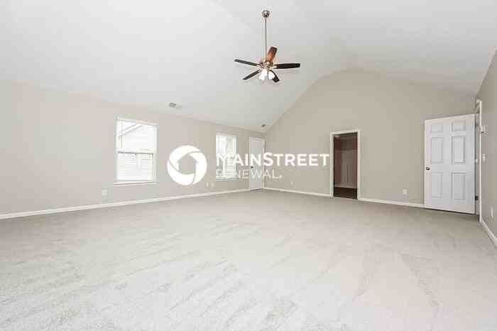 402 Grier Dr - Photo 6 of 17