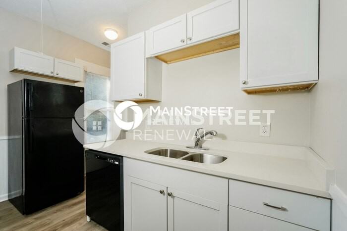 664 S 27th St - Photo 7 of 16