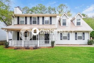 329 Lakeshore Dr - Photo 1 of 1