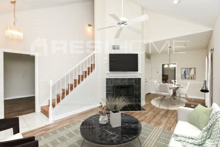 1744 Creekbend Dr - Photo 5 of 18