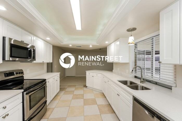 1803 Se 15th St - Photo 5 of 16