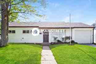 4851 N Kenyon Dr - Photo 1 of 1