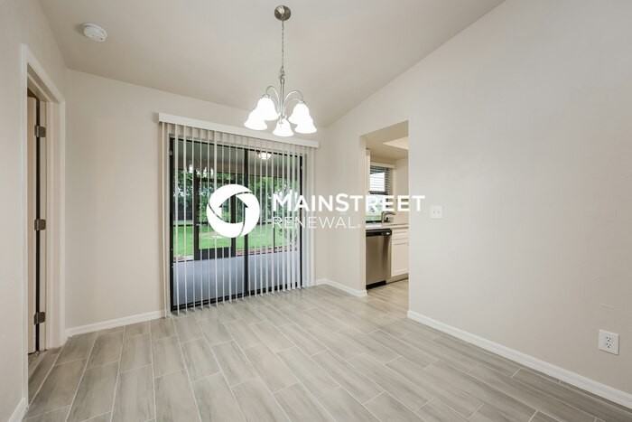 122 Ne 20th Pl - Photo 6 of 16