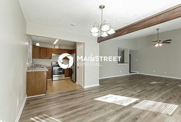 7533 Lawyers Station Dr - Photo 5 of 16