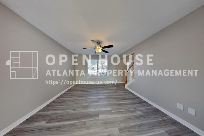 1273 Royal Ives Ct - Photo 5 of 28