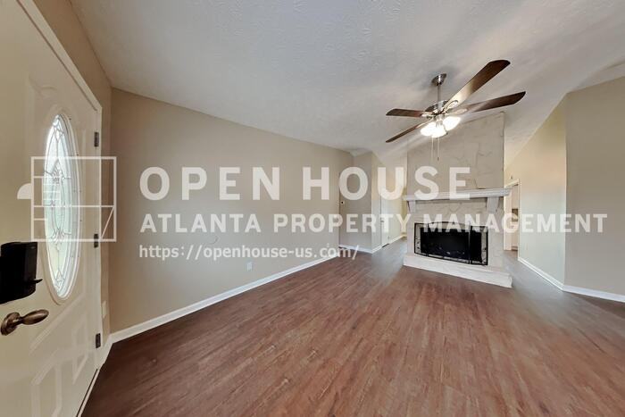 2760 Blarney Way - Photo 5 of 20