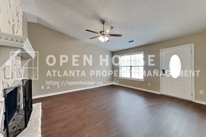 2760 Blarney Way - Photo 6 of 20