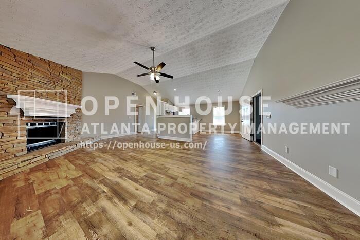 204 Cambridge Dr - Photo 5 of 20