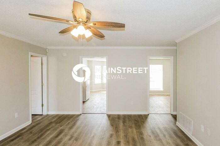 7609 Woodshire Dr - Photo 6 of 16