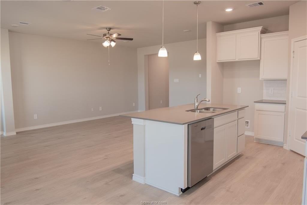 6117 Eldora Dr - Photo 5 of 28