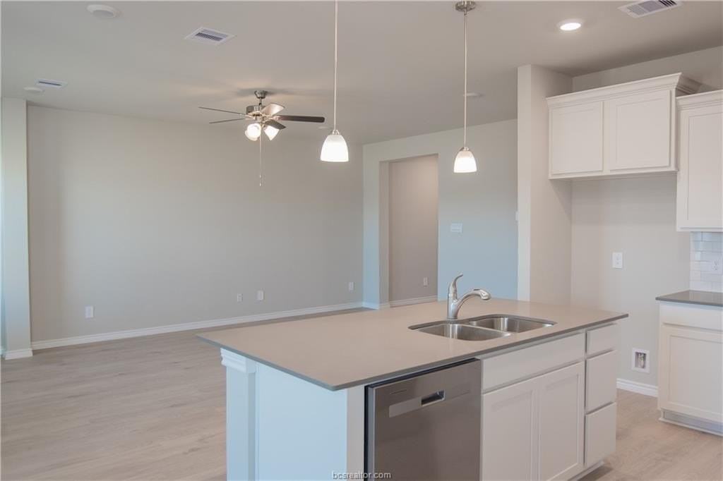 6117 Eldora Dr - Photo 7 of 28