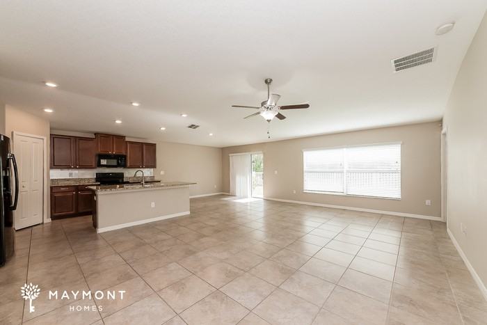 6719 Trent Creek Dr - Photo 4 of 15