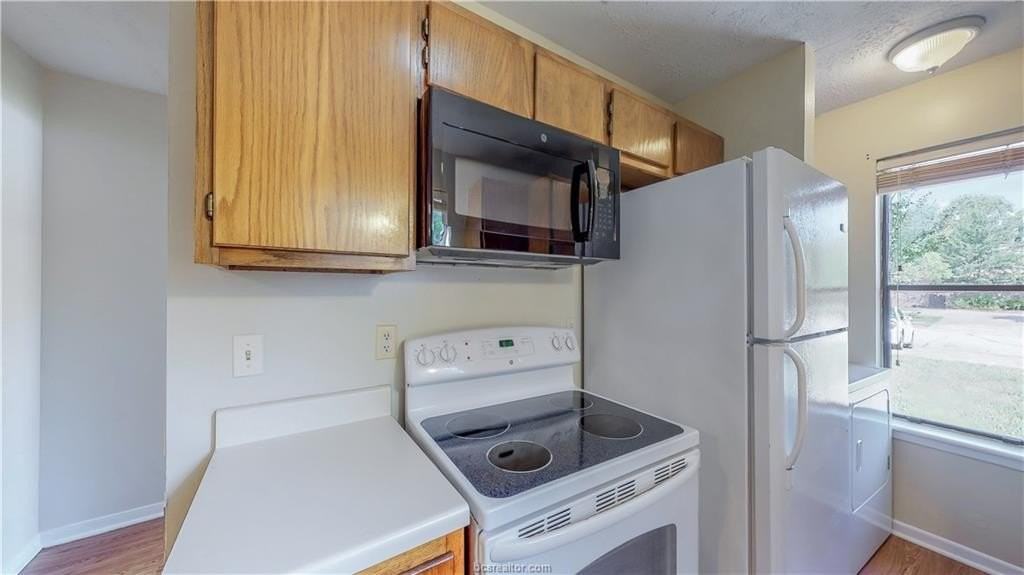 610 Navarro Dr - Photo 6 of 29