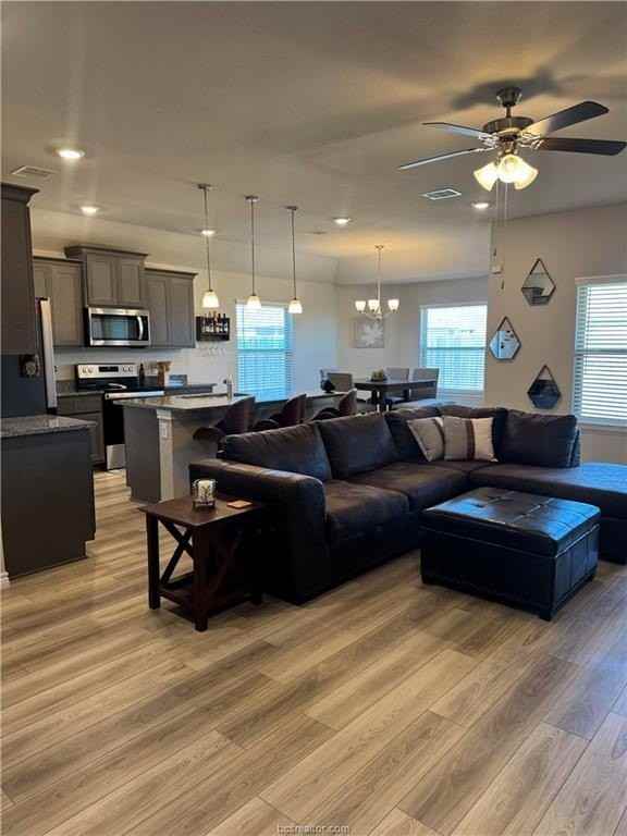 2010 Chief St - Photo 6 of 16