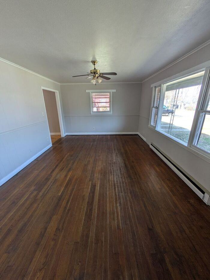 2842 Dale St #A - Photo 2 of 10