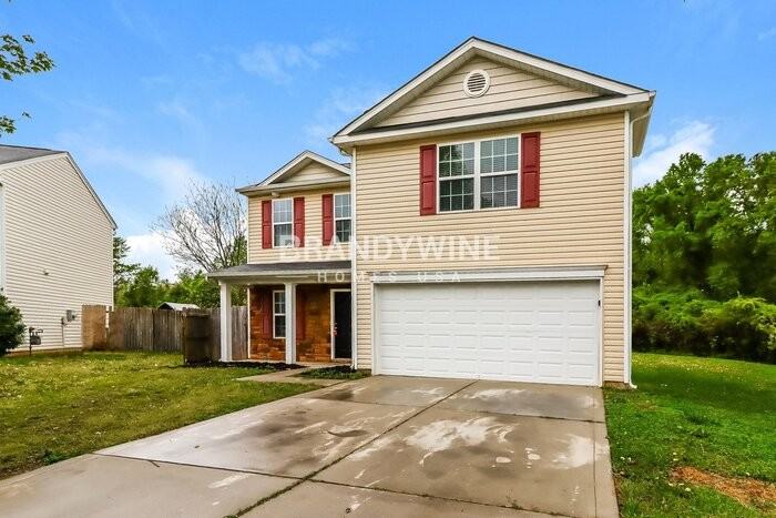 4650 Esmeralda Dr - Photo 2 of 22